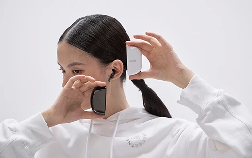 TWS市场持续回温，场景性痛点带来蓝牙双耳机独家创新